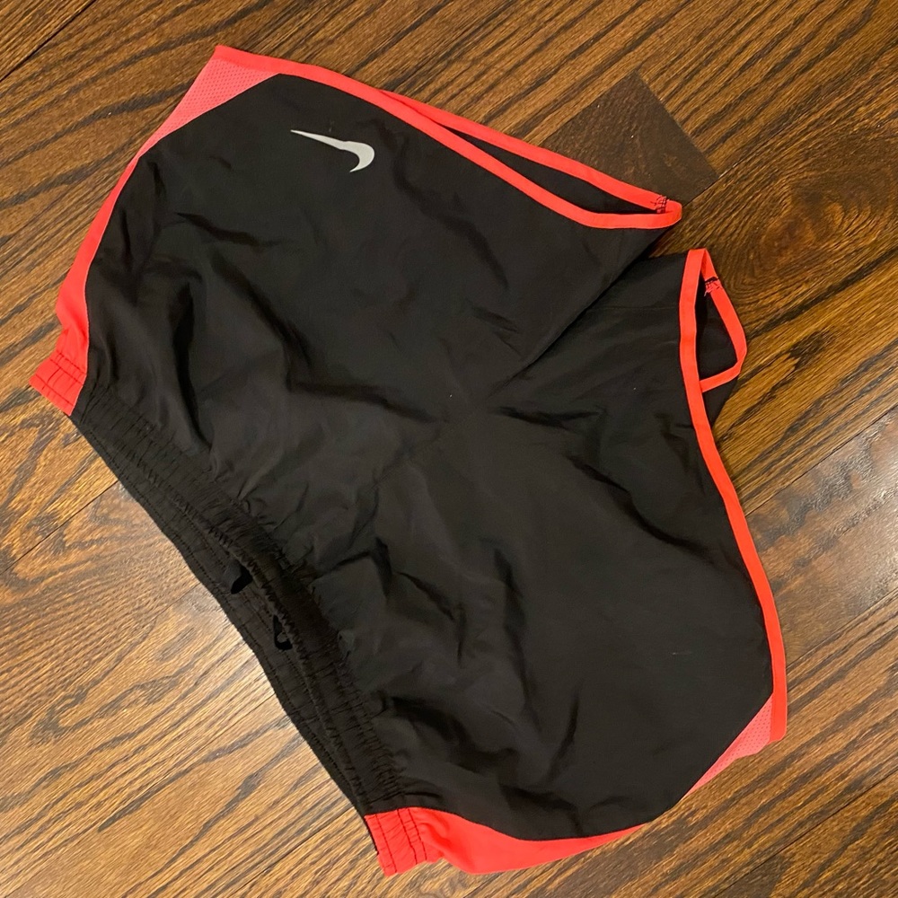 Nike tempo running shorts